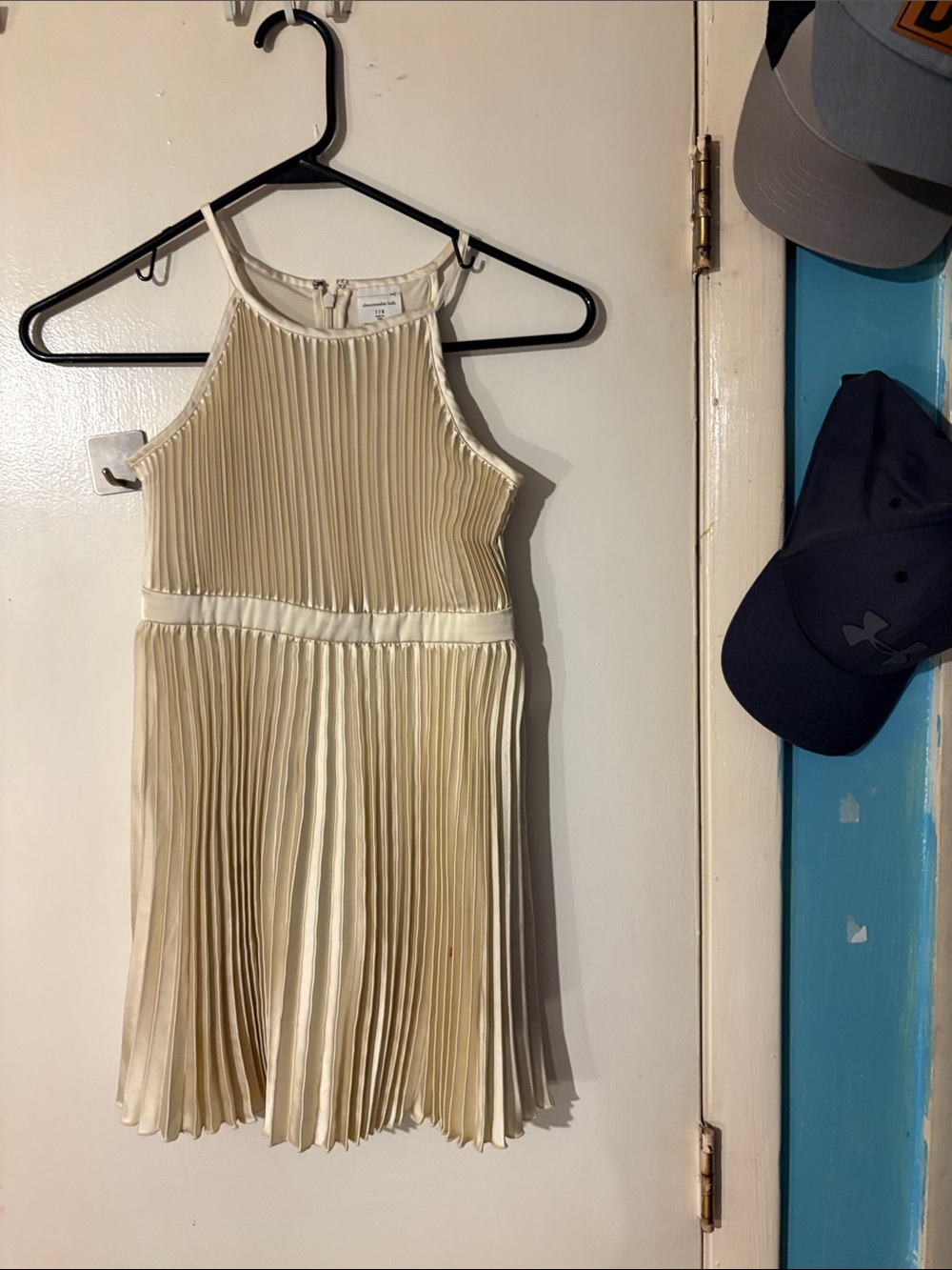 abercrombie kids Pleated Cream Halter Dress